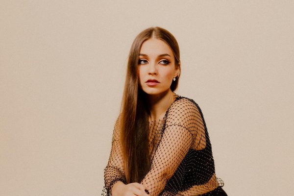 10 modèles de henné main modernes à découvrir absolument